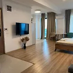 Nuba Luxury Front Sea View Mamaia