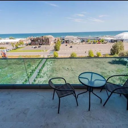Nuba Luxury Front Sea View Mamaia