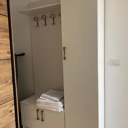 Nuba Luxury Front Sea View Mamaia